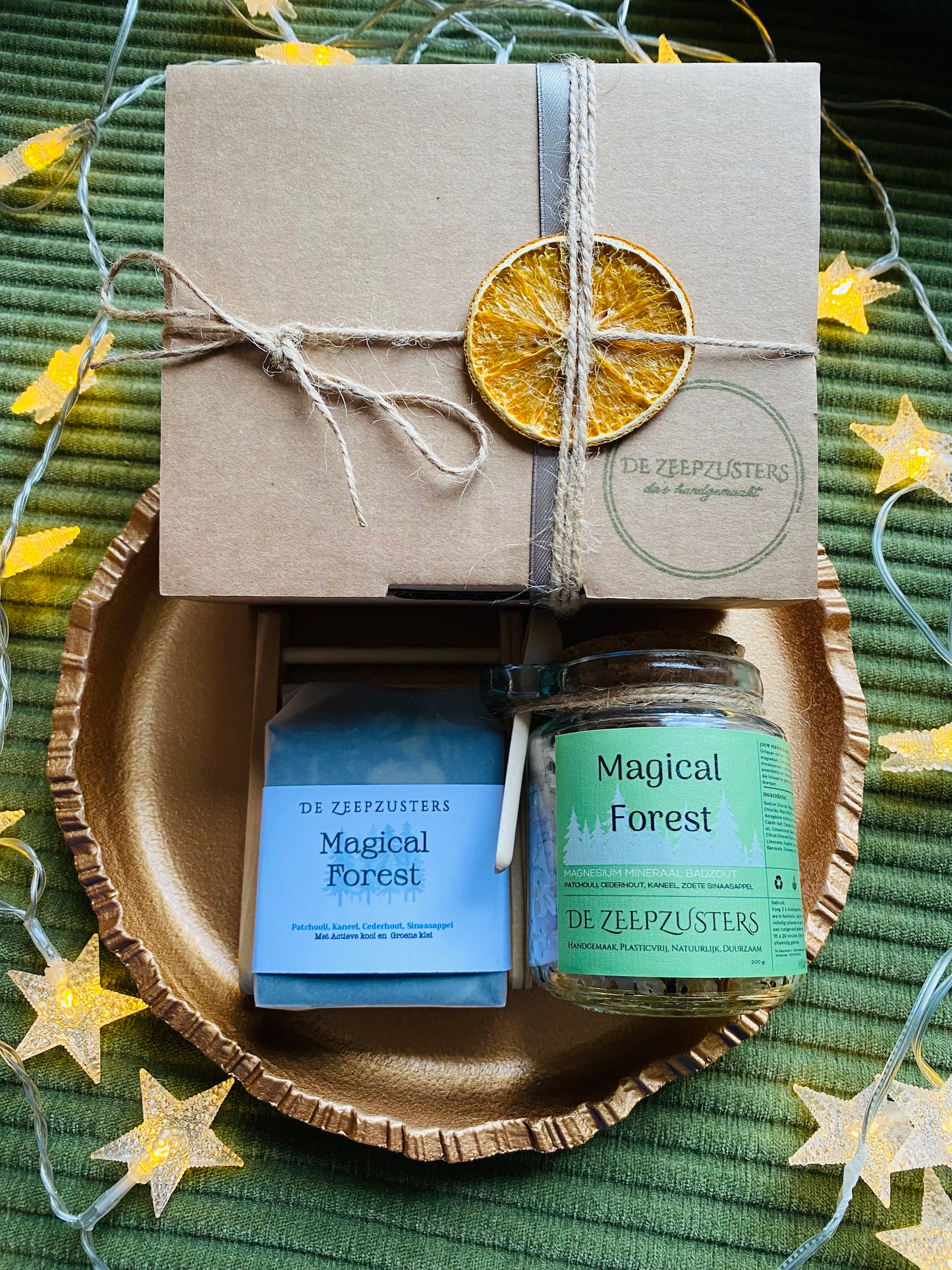 Pakket Magical forest zeep en houder + magnesium mineraal badzout