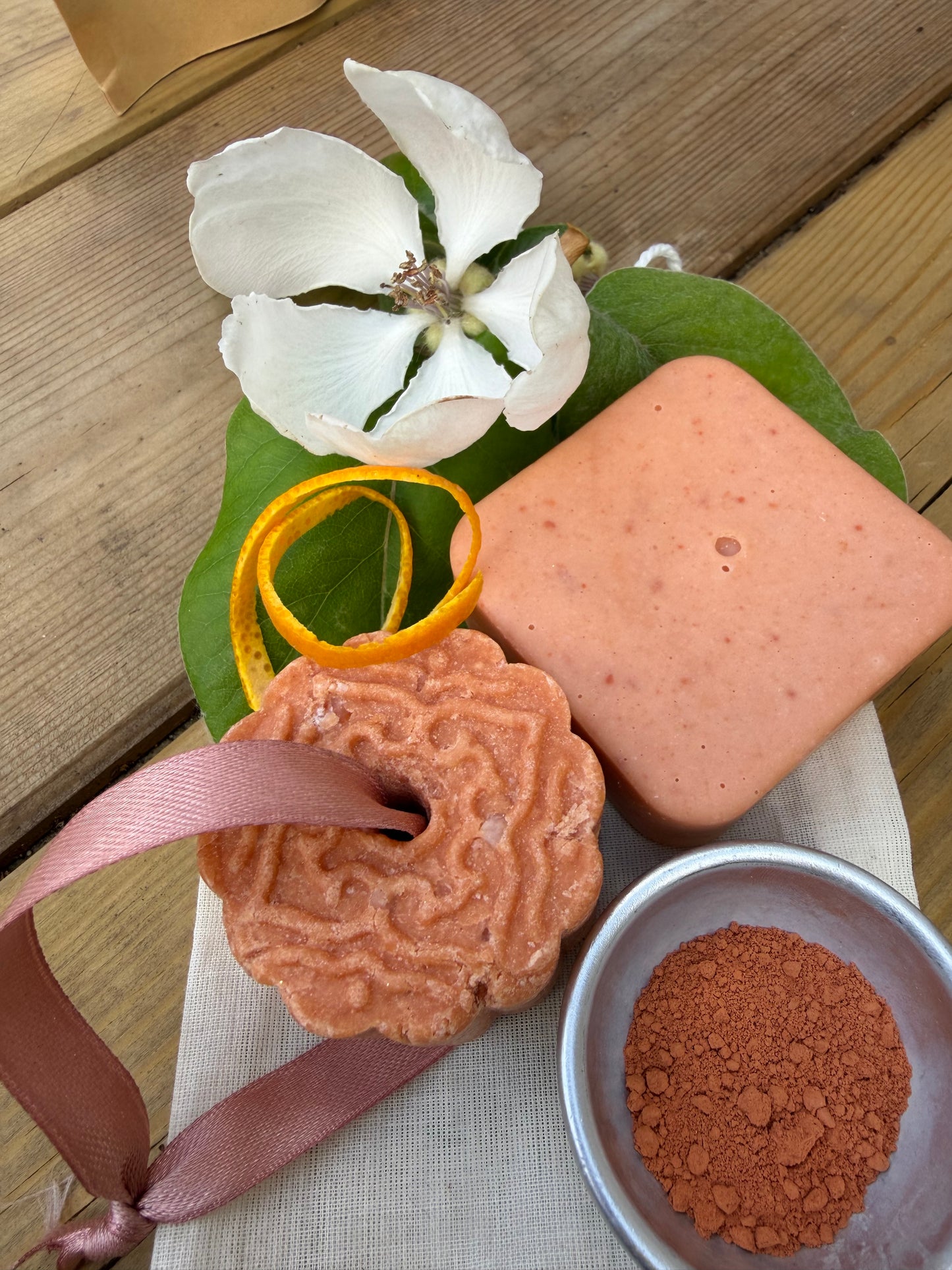 Solid verzorgende proteïne shampoobar (Rouge)