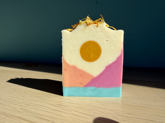 Kamperfoelie en Jasmijn zeep (etherische olie)